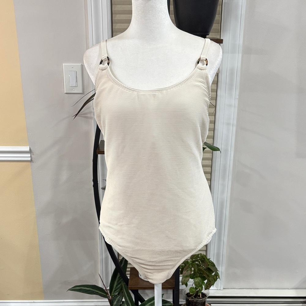 Kona Sol Cream Ribbed swimsuit size XL